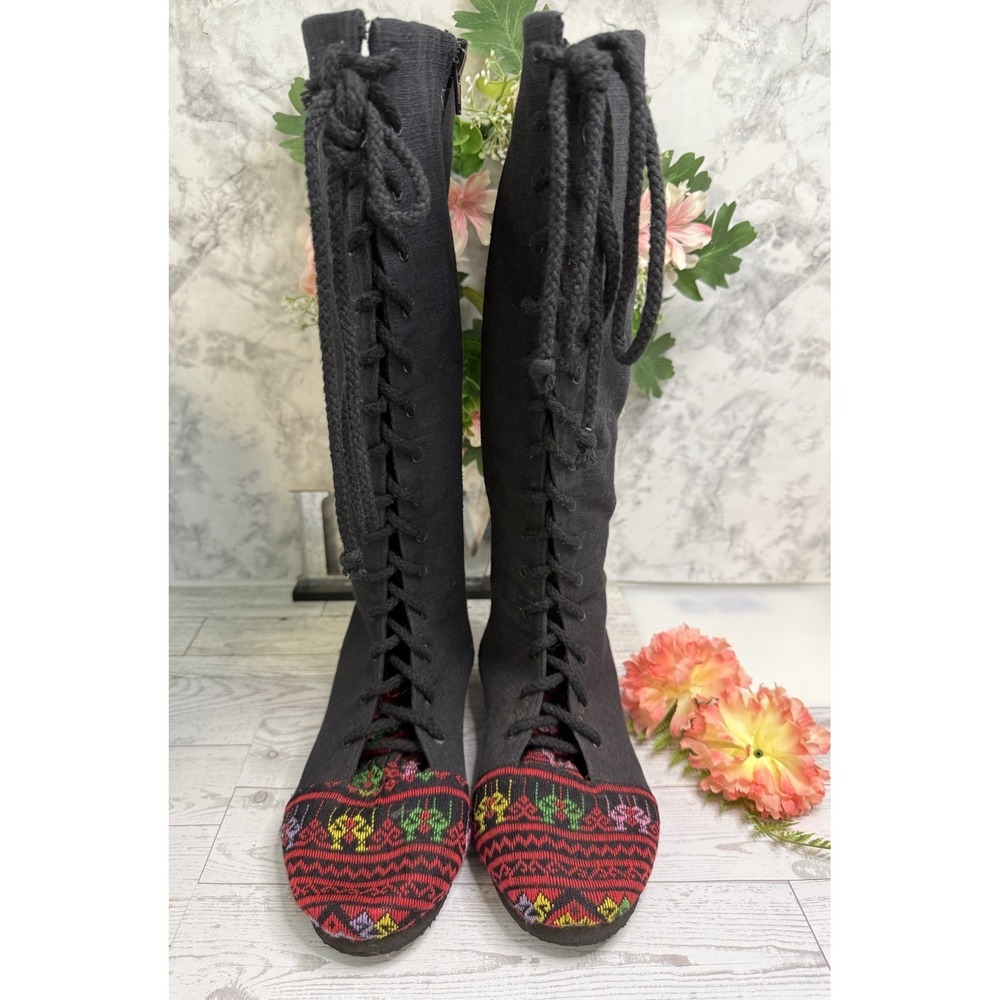 Festival Fabric Lace up Boots by Siamese Dream Handmade Thailand Size 7.5 NWOT - Picture 4 of 16